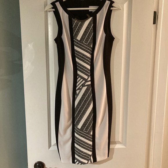 Dress - Picture 1 of 1